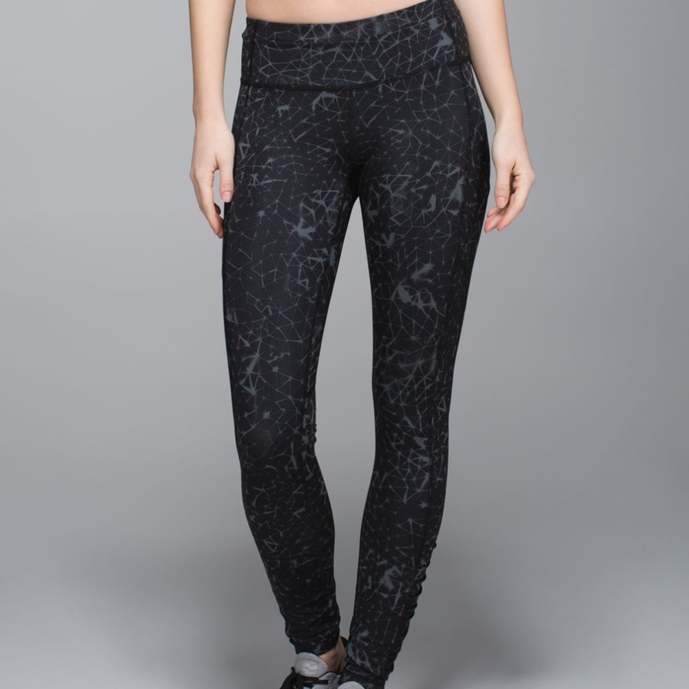 Lululemon Speed Tight III Star Crushed Black 6